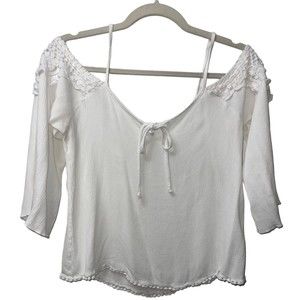 Persaya white 3/4 sleeves top, mid arm shirt, size medium,